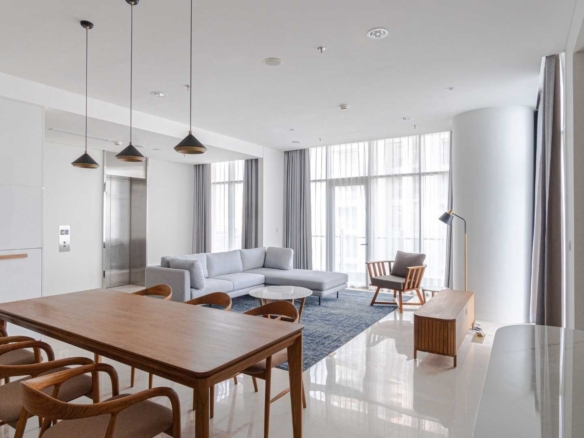 Verde Two Monteverde-3BR-Dining area