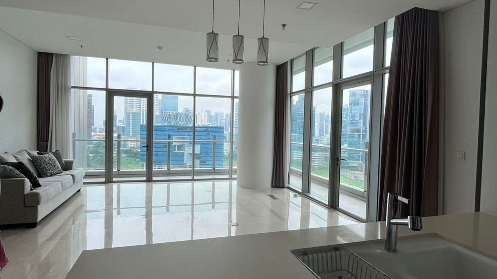 Verde Two Terraverde-2BR-Living room