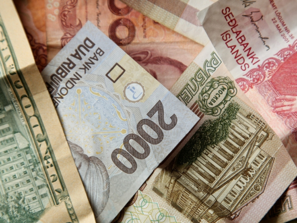 exchange currency in jakarta