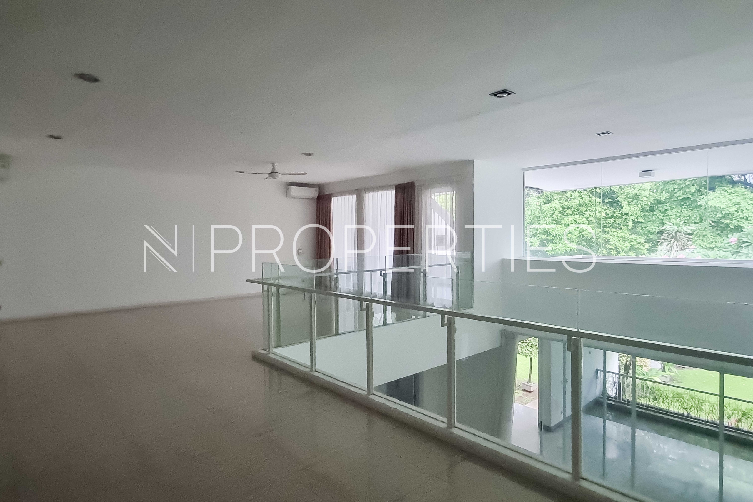 21 Expansive Family Estate at Kemang