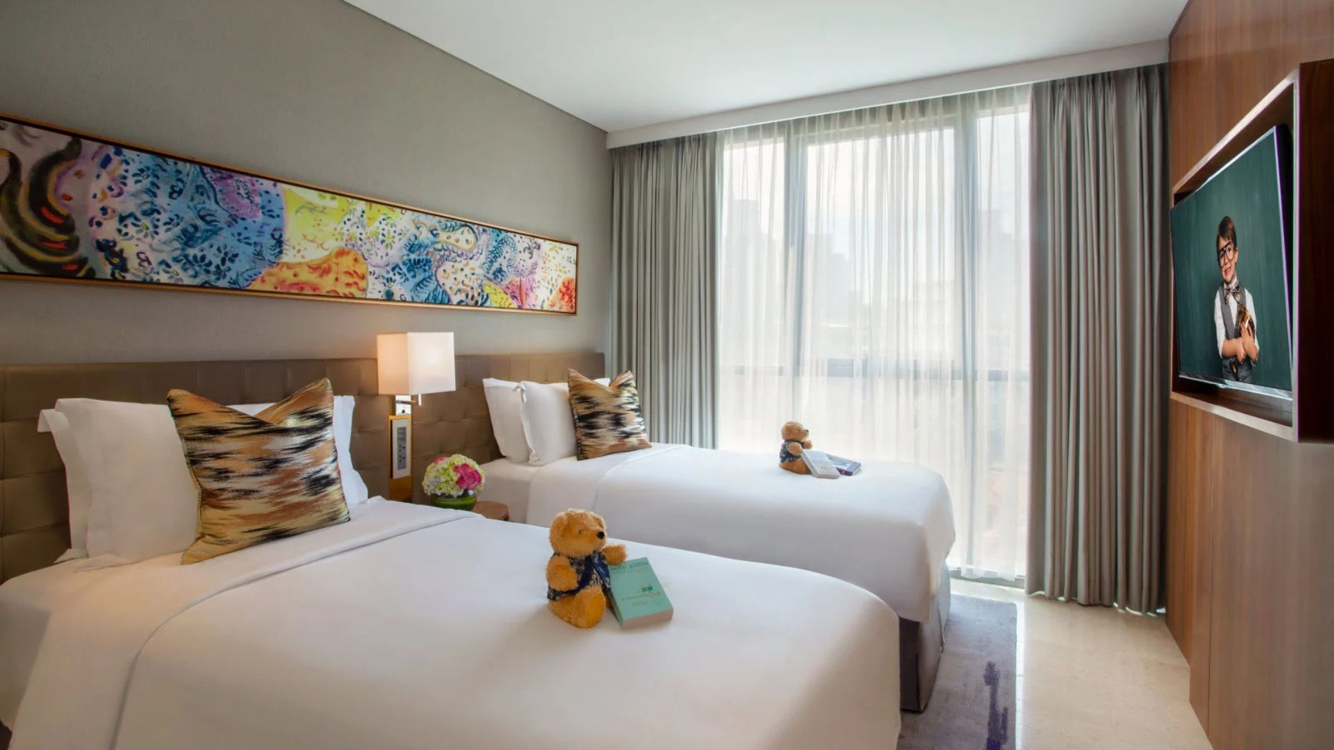 Well-Balanced 2BR Serviced Apartment – Ascott Sudirman