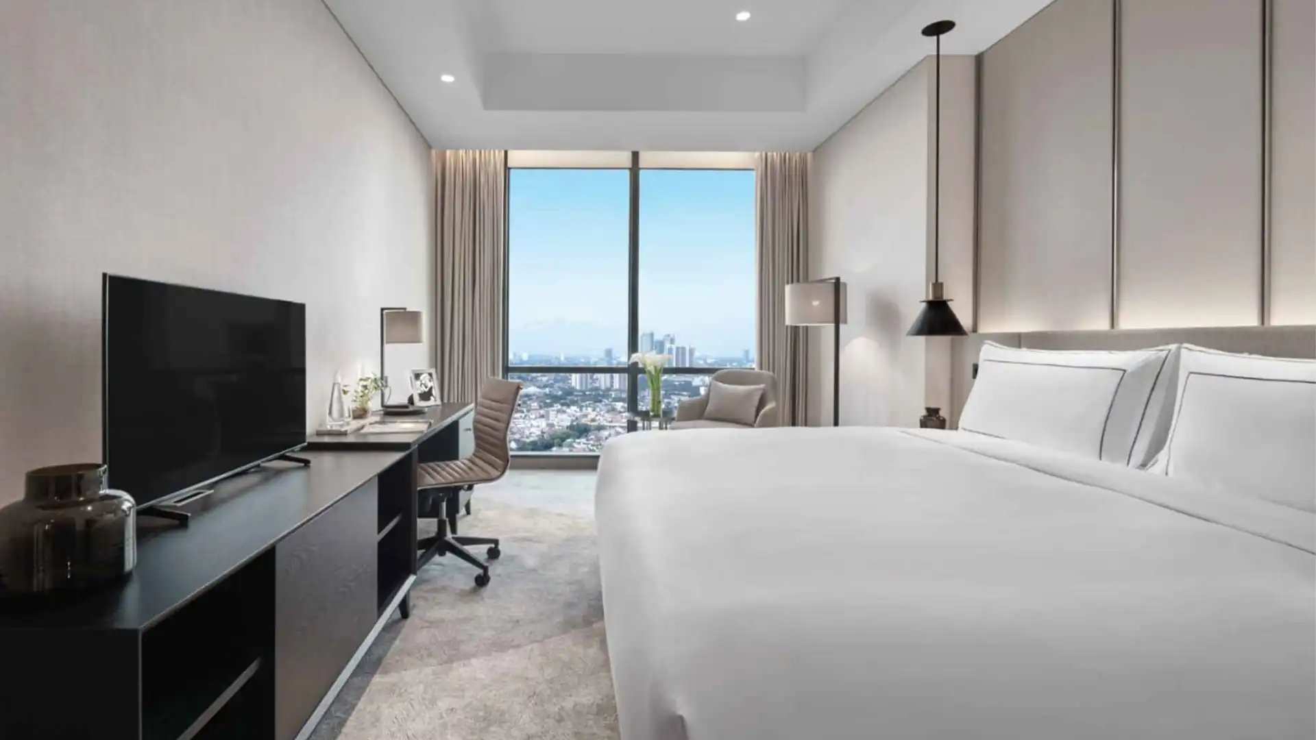 ASHTA Residence – Comfortable 1BR Serviced Apartment