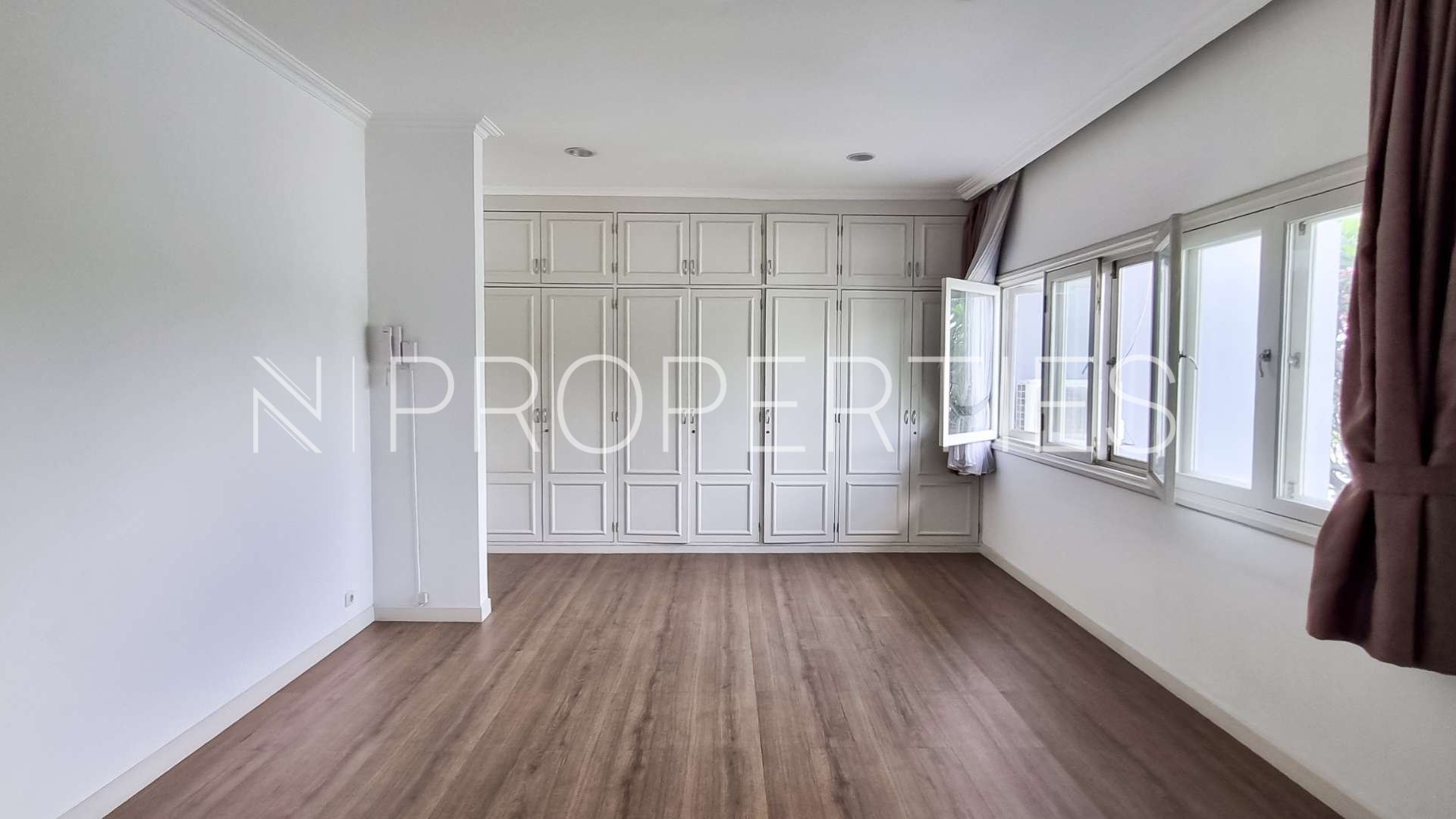 Modern Style 4BR House at Cipete