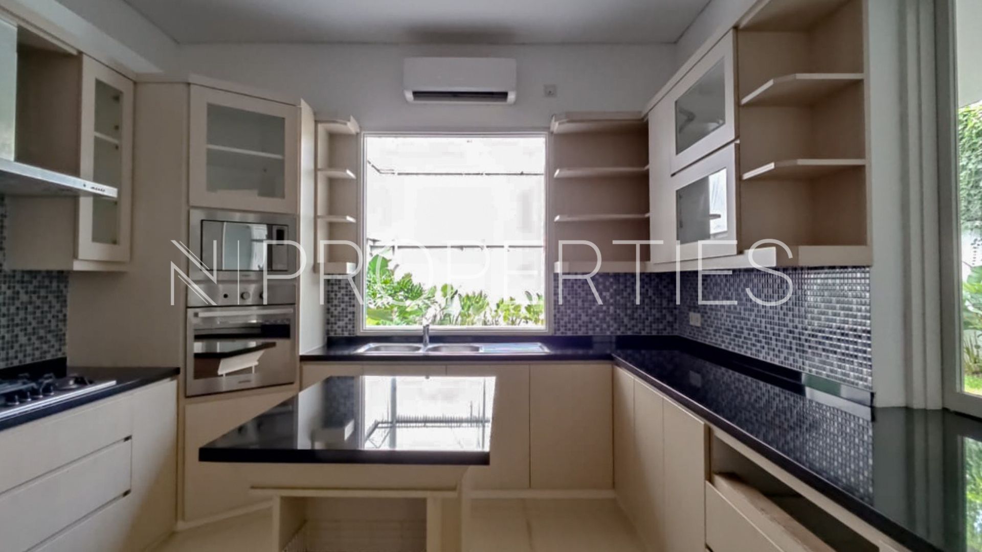 Elegant 4BR Private Residence at Cipete