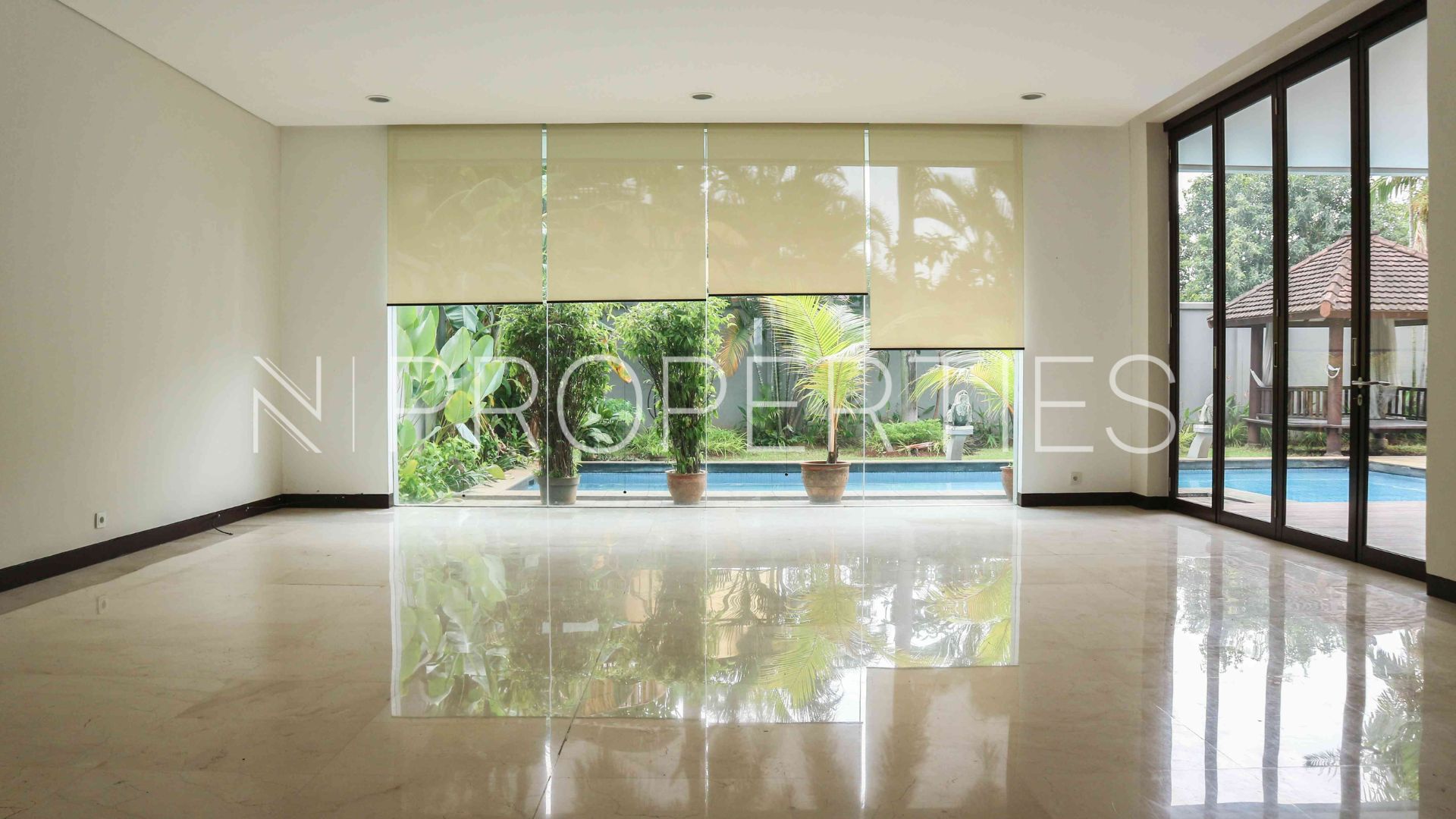 Cipete – Large-Scale 5BR House