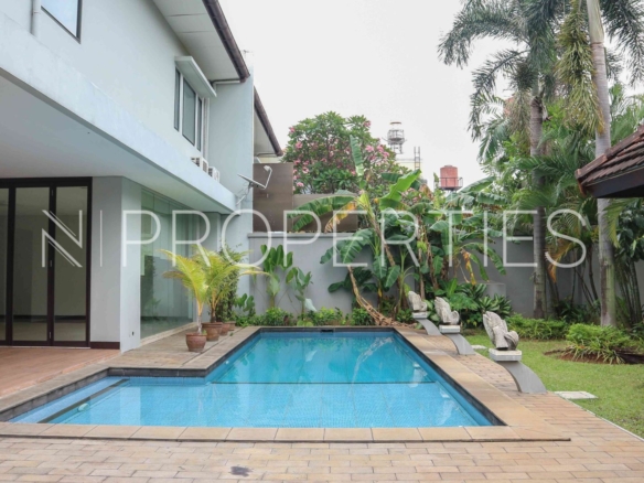 Asem 2 Kav 63F - Swimming pool 2