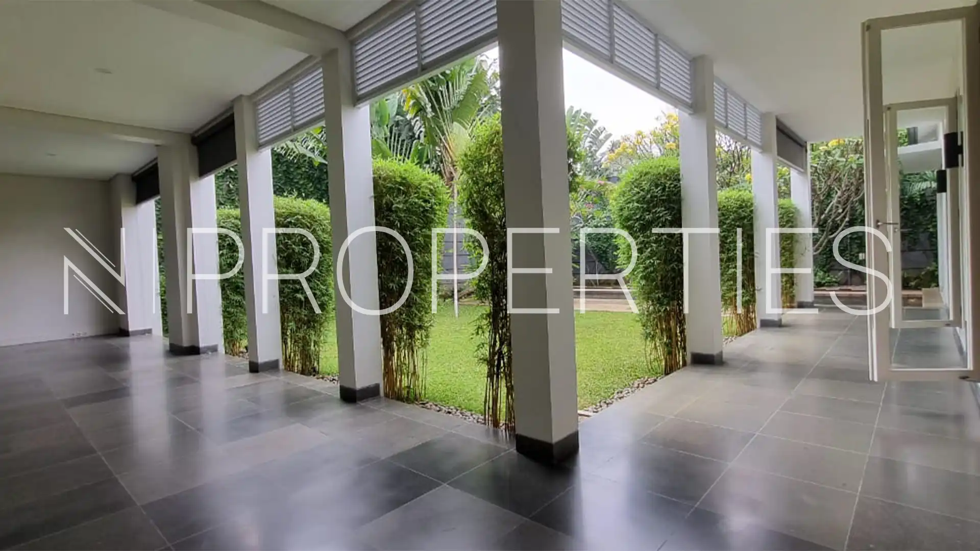 Spacious 4BR Real Estate at Cilandak