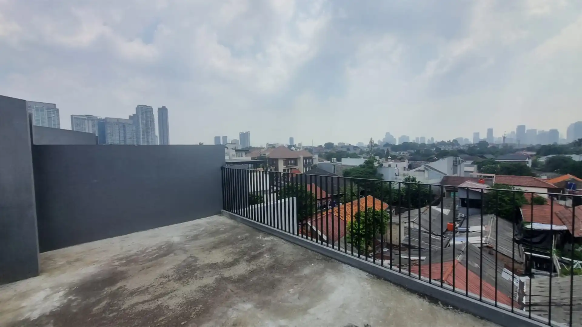 BUNGUR DALAM-4BR-ROOFTOP
