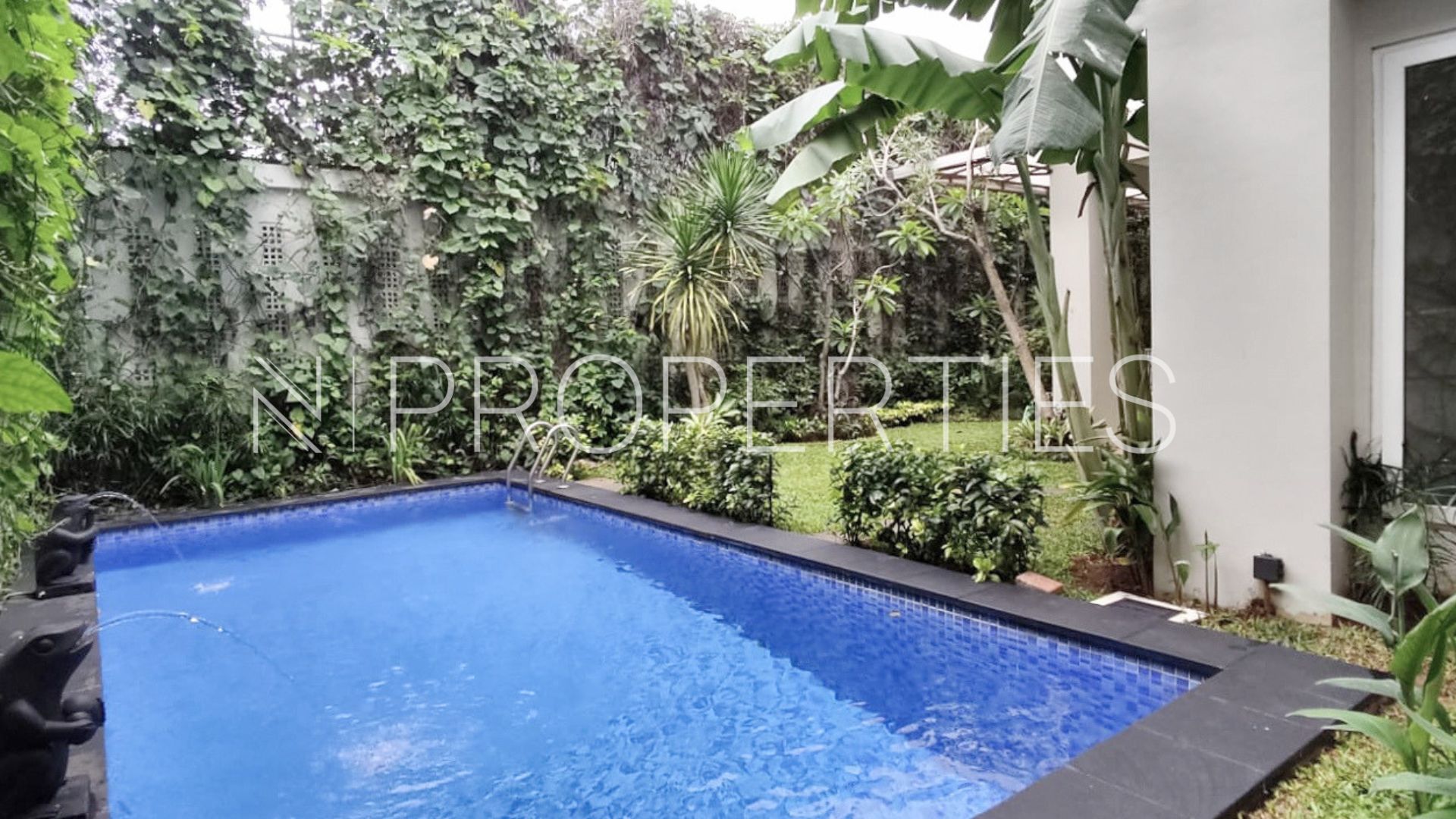 Luxury 4BR Residence at Cilandak