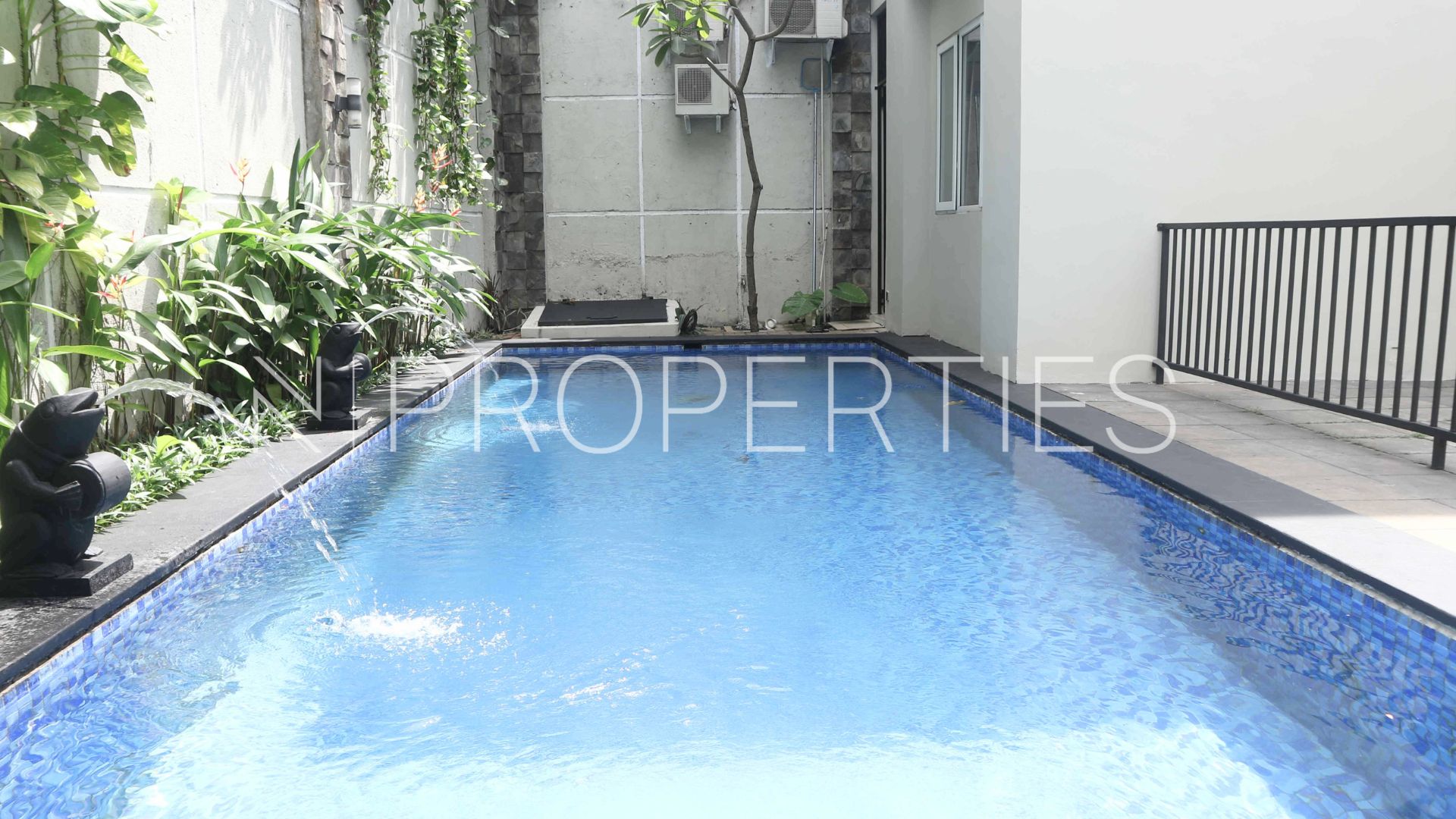 Modern Luxury 4BR House at Cilandak