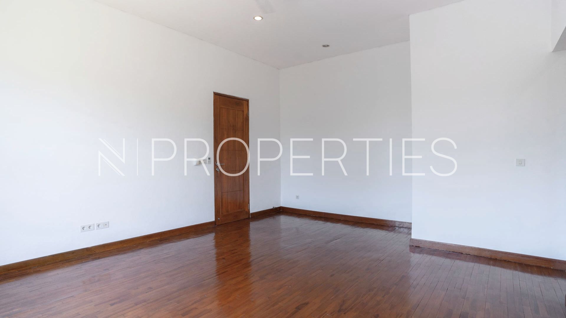 Kemang – Well-Balanced 5BR House