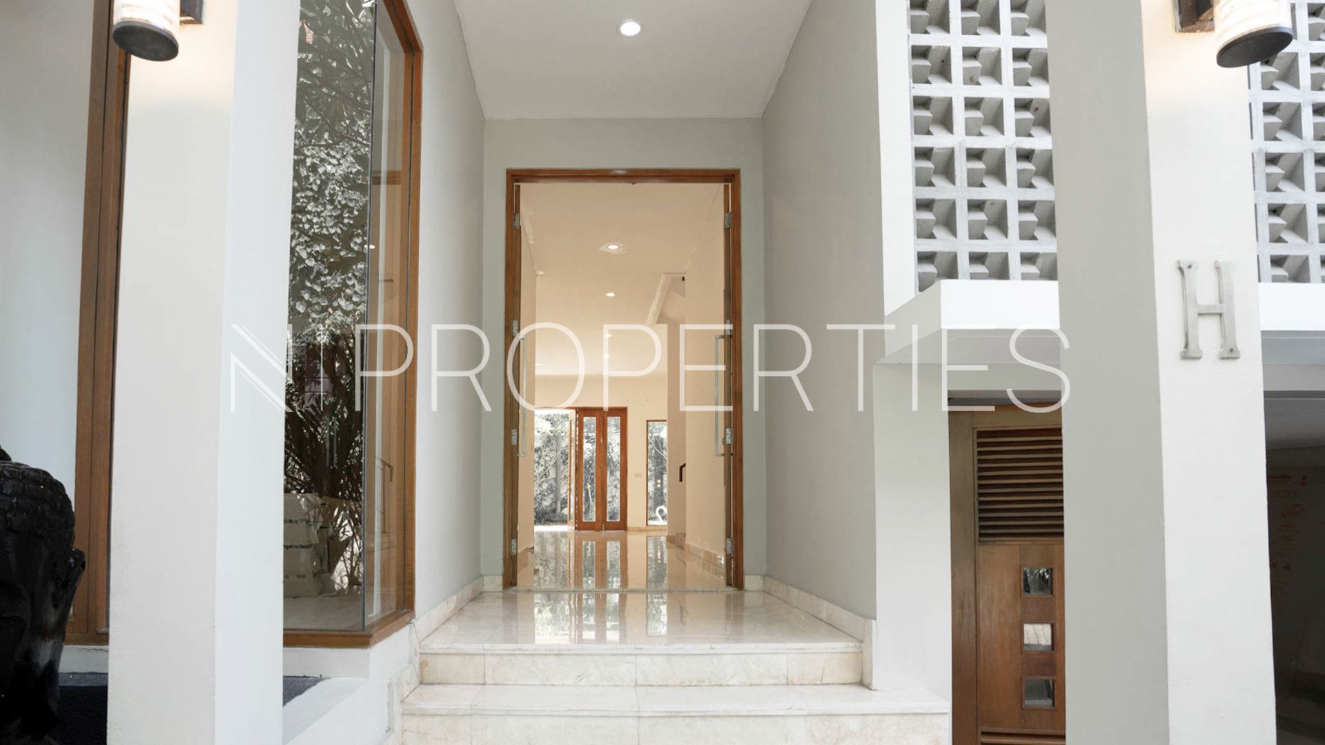 Kemang – Well-Balanced 5BR House