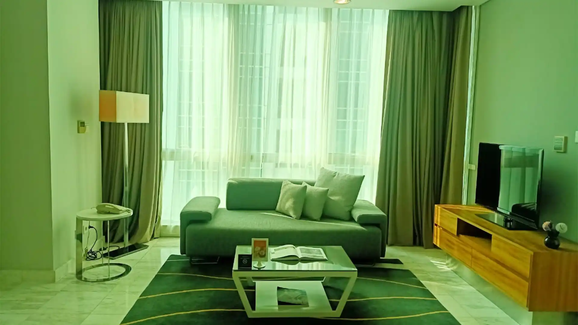 Fraser Residence – Spacious 1BR Serviced Apartment
