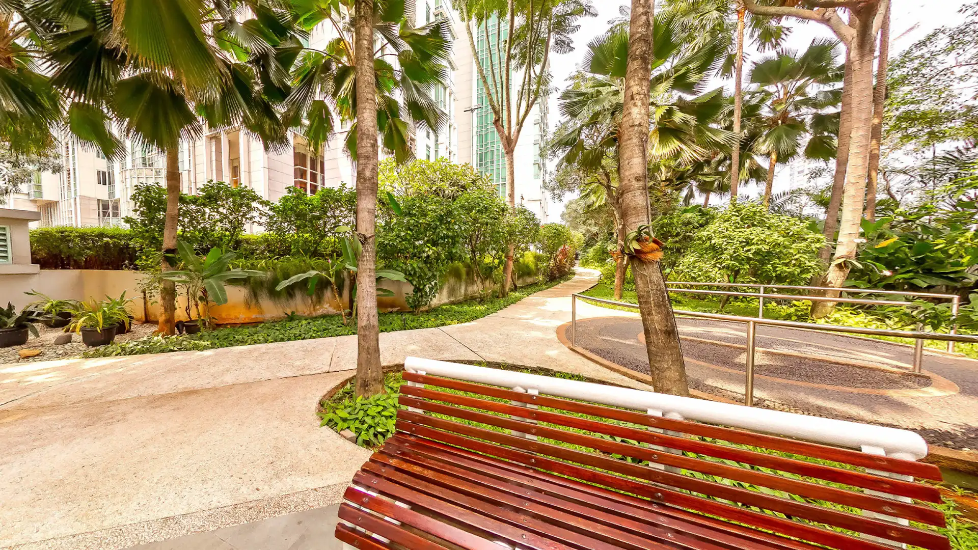 Generous 3BR Serviced Apartment – Fraser Residence