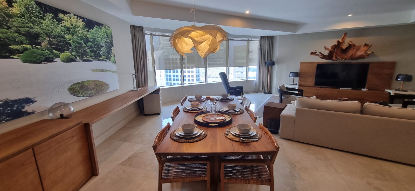Plaza Residence – Spacious 3BR Apartment