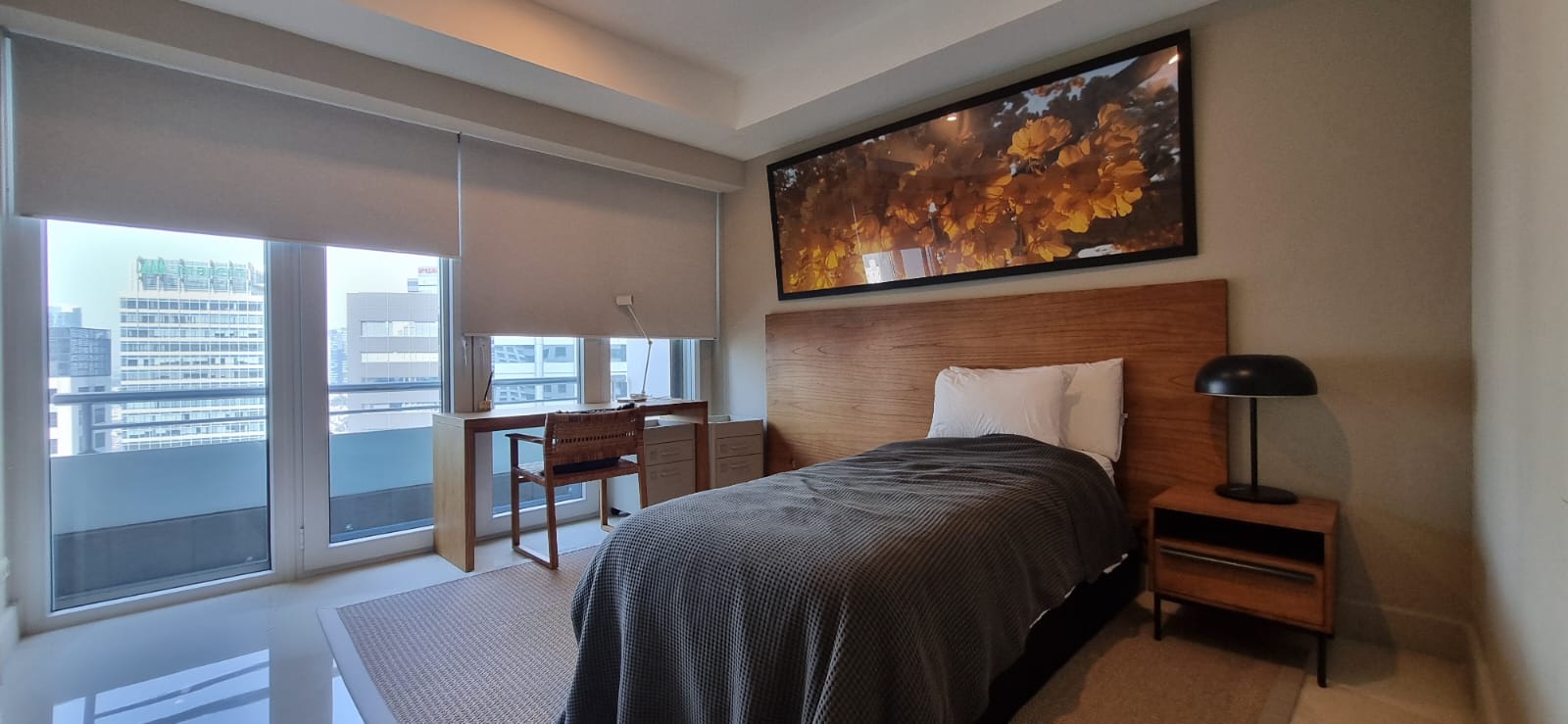 Plaza Residence – Spacious 3BR Apartment