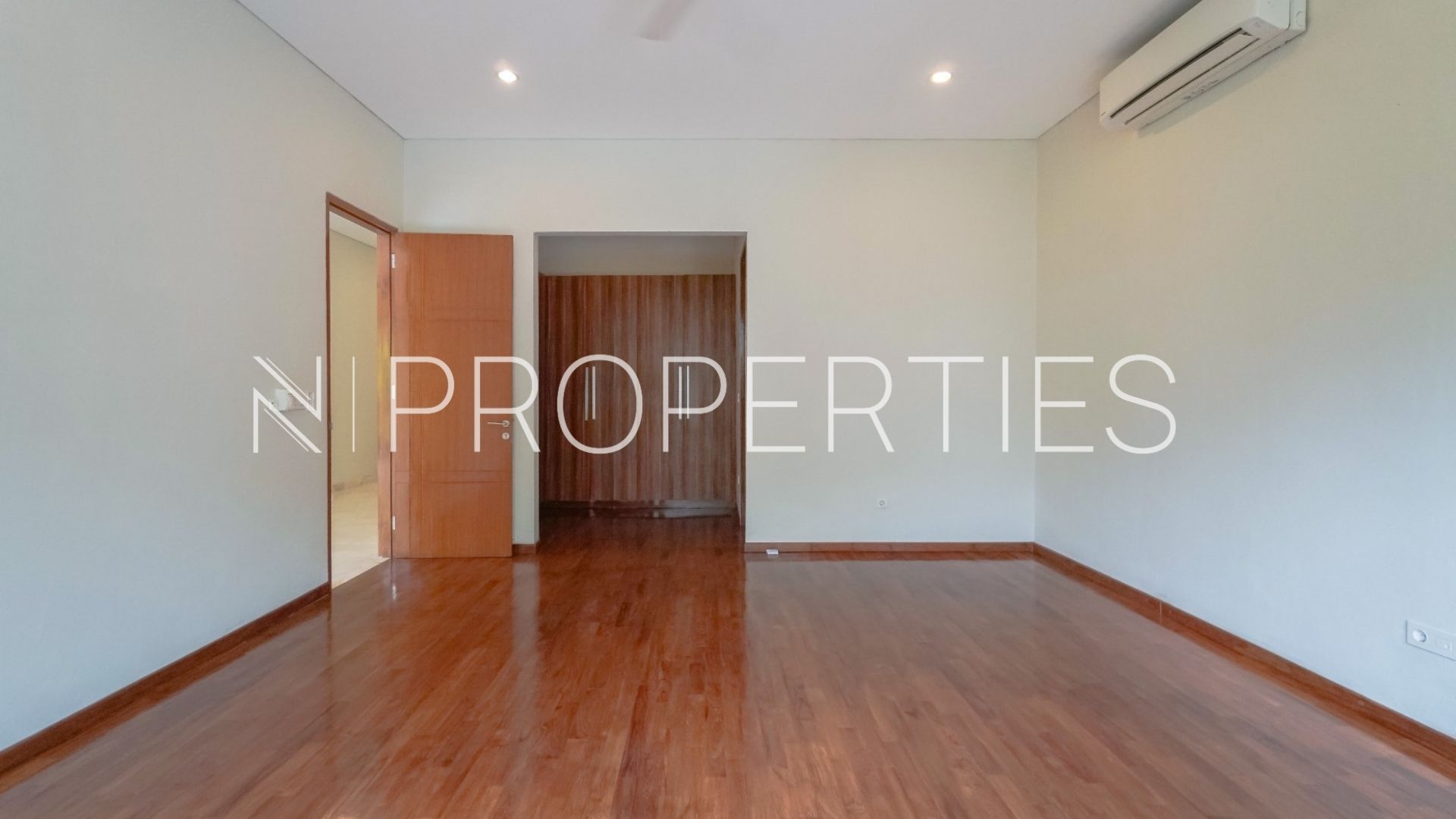 Padma Residence Kemang – Well-Balanced 4BR House