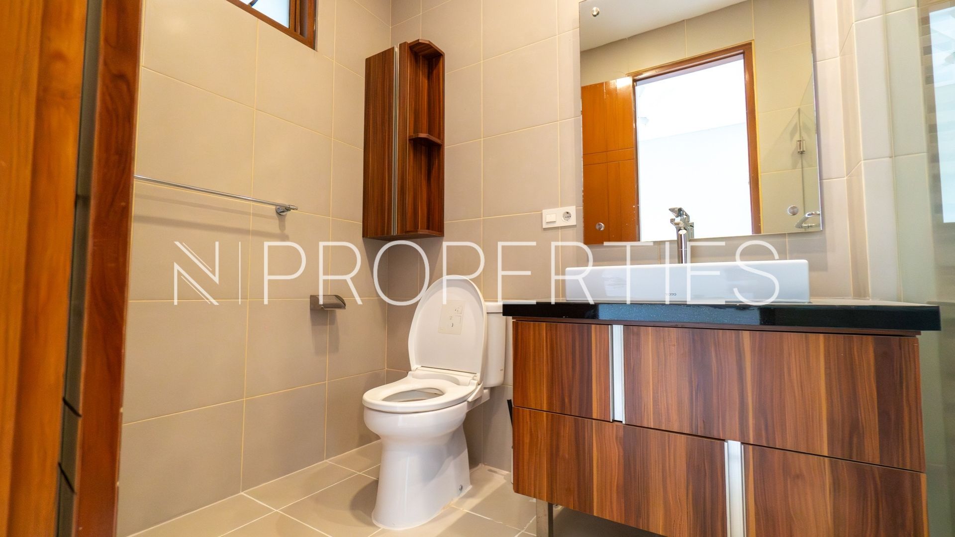 Padma Residence Kemang – Efficient 4BR House