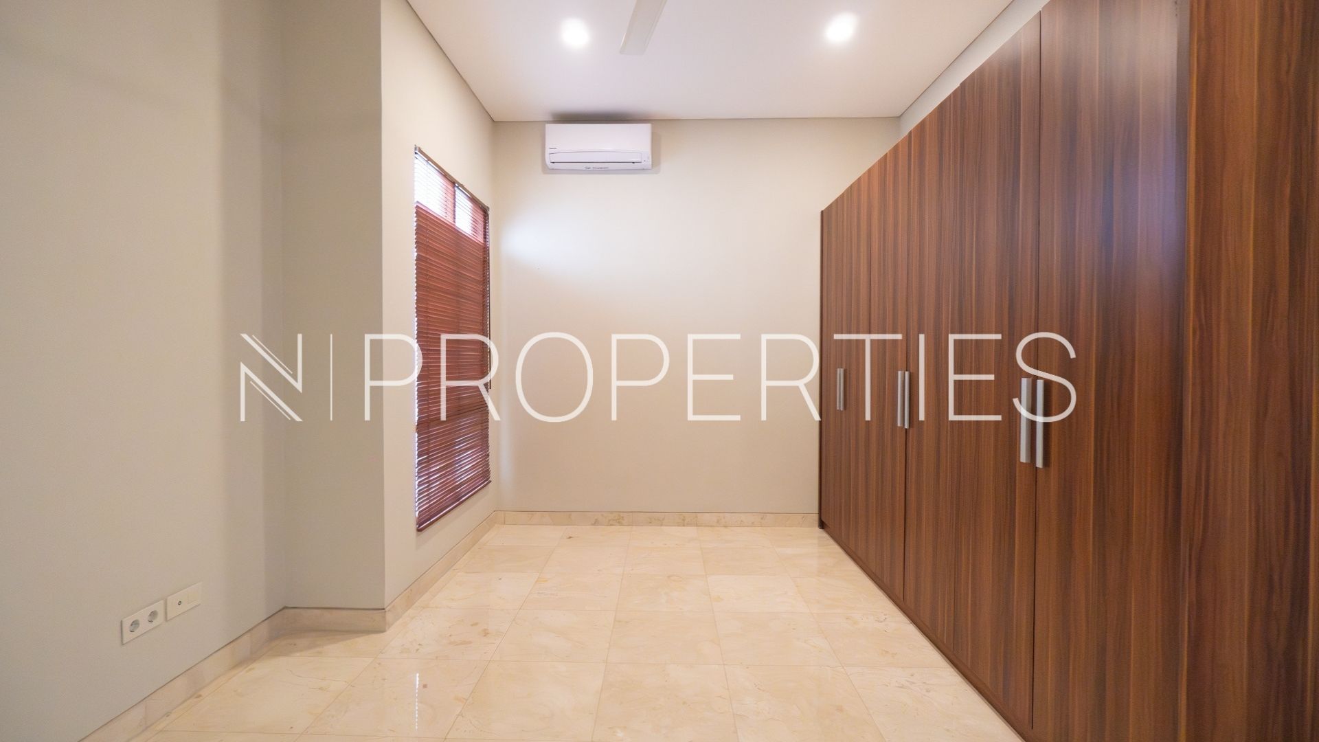 Padma Residence Kemang – Efficient 4BR House