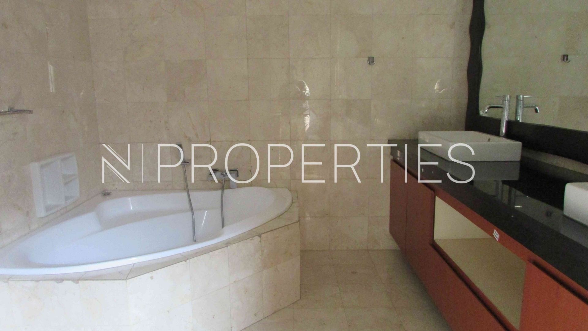 Padma Residence Kemang – Large 5BR House