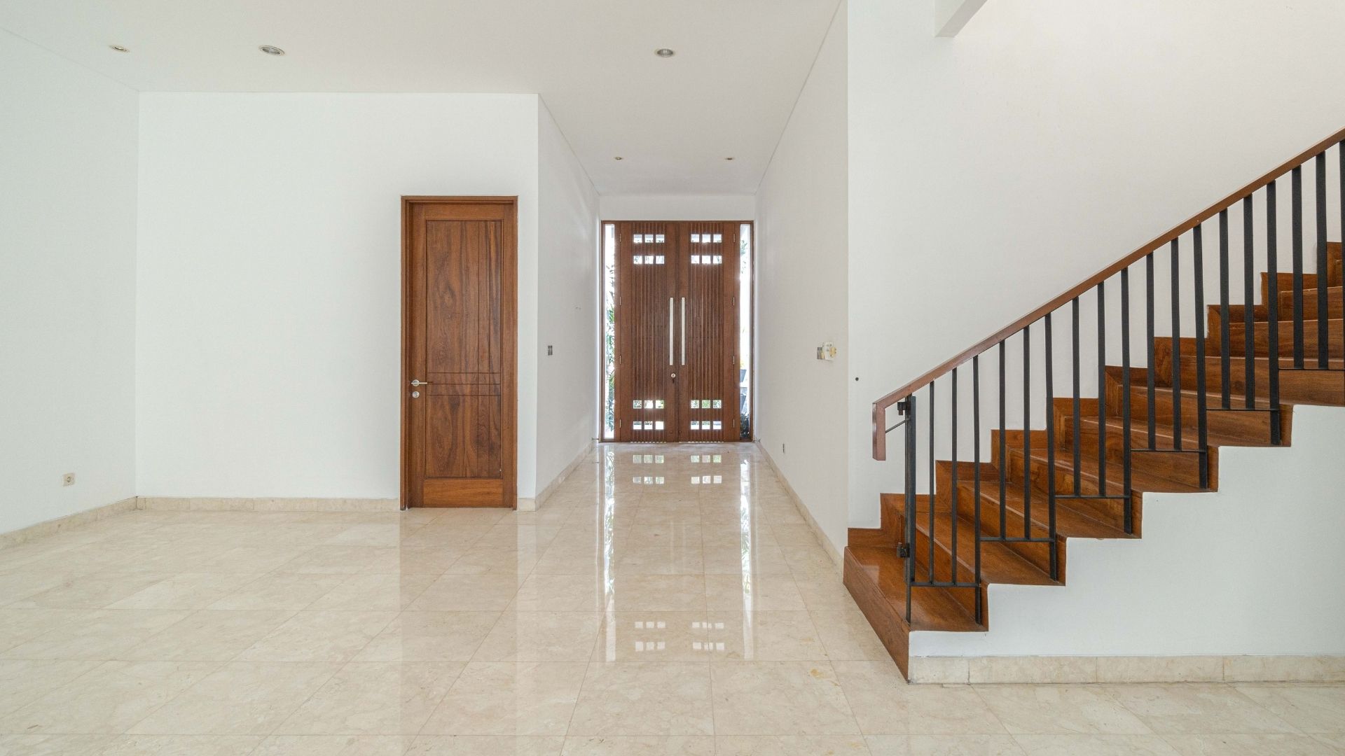 Premium 5BR Home – Padma Residence Kemang