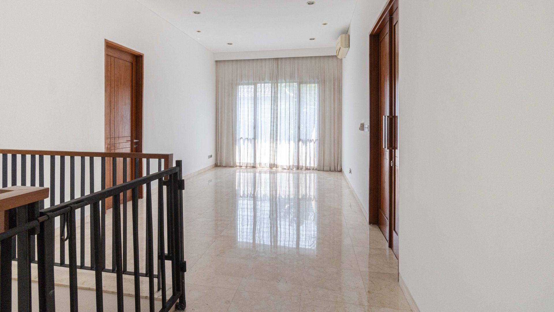 Premium 5BR Home – Padma Residence Kemang
