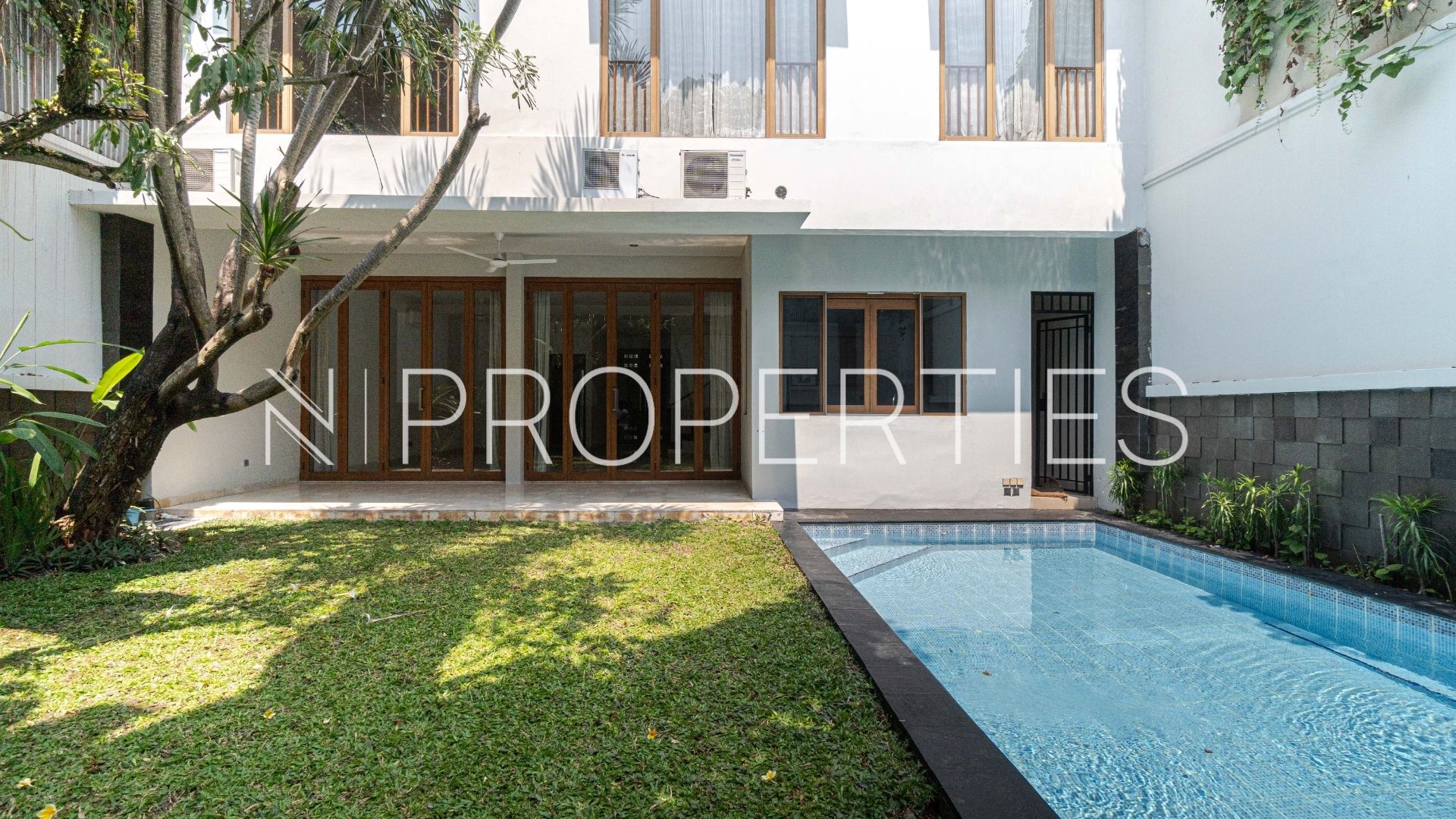 Premium 5BR Home – Padma Residence Kemang