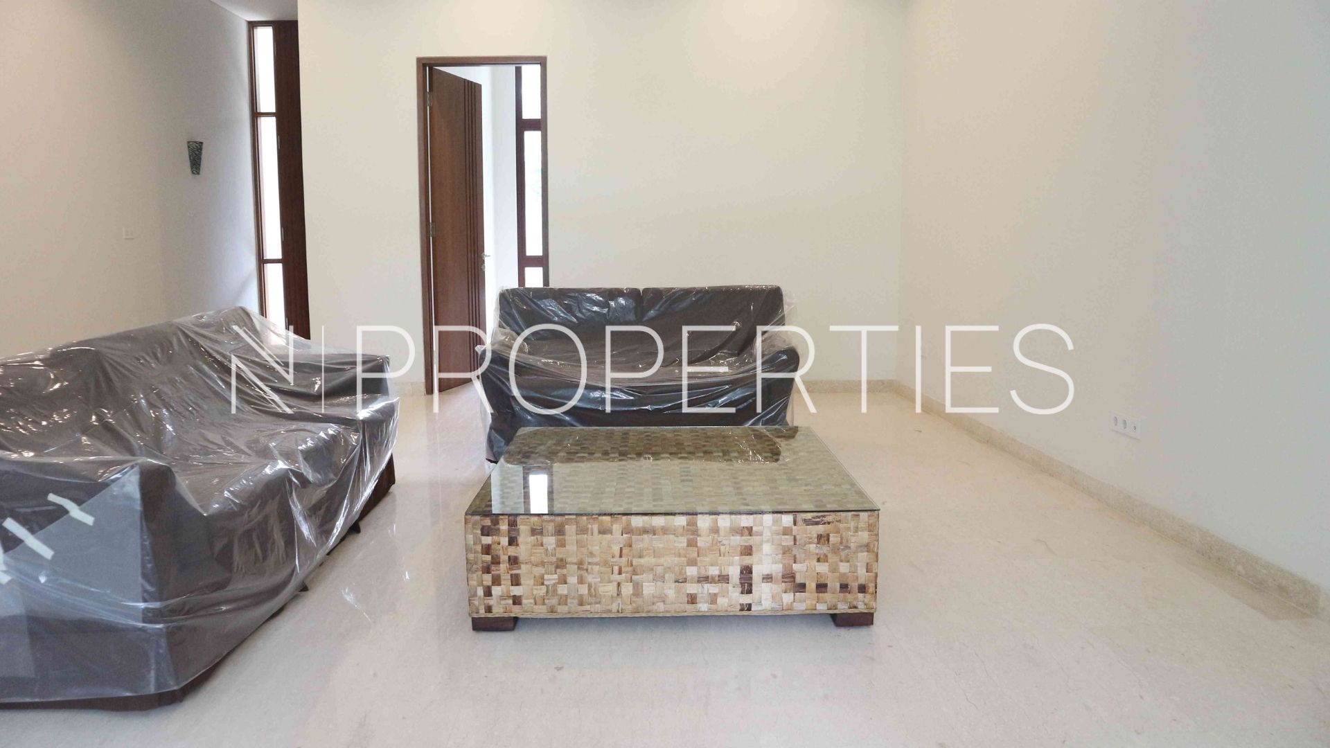 Vasanda Residence Kemang – Spacious 4BR