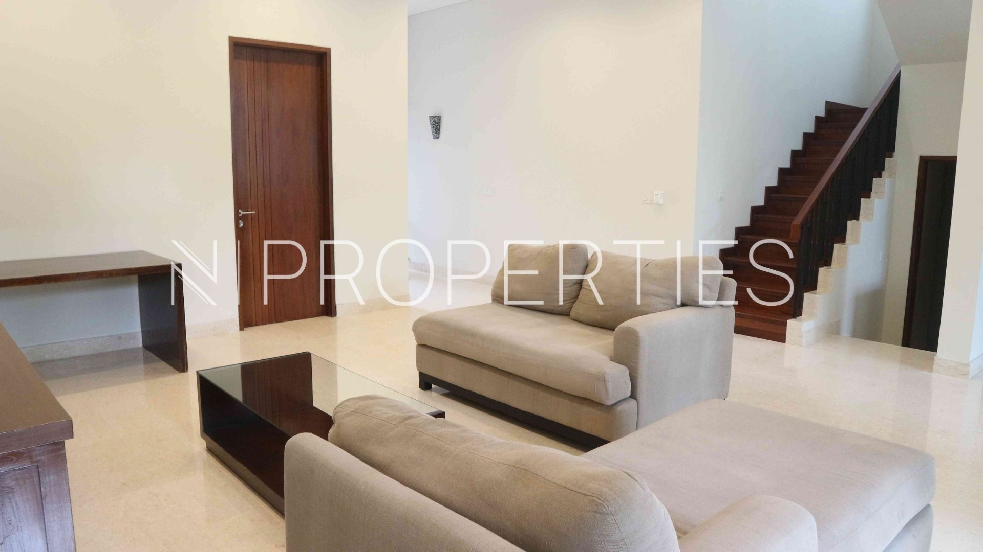 Vasanda Residence Kemang – Luxury 4BR House