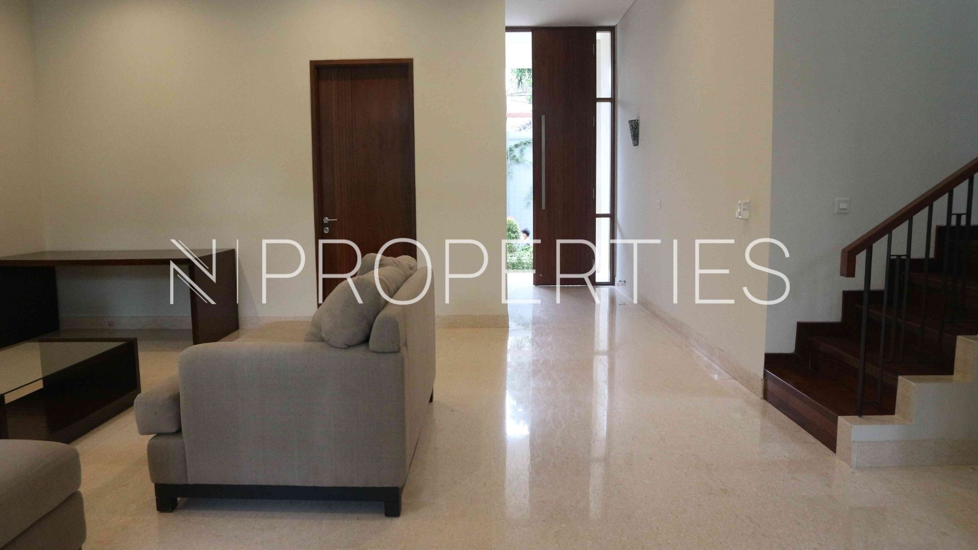 Vasanda Residence Kemang – Luxury 4BR House