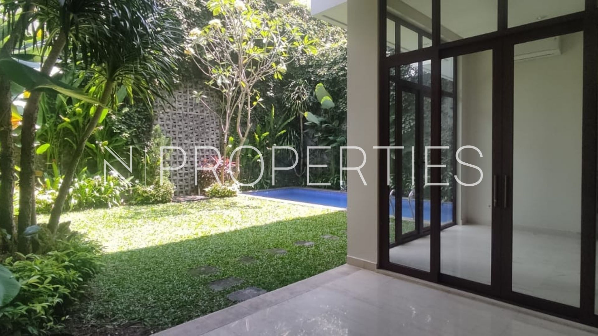 Vasanda Residence Kemang – Large 5BR House