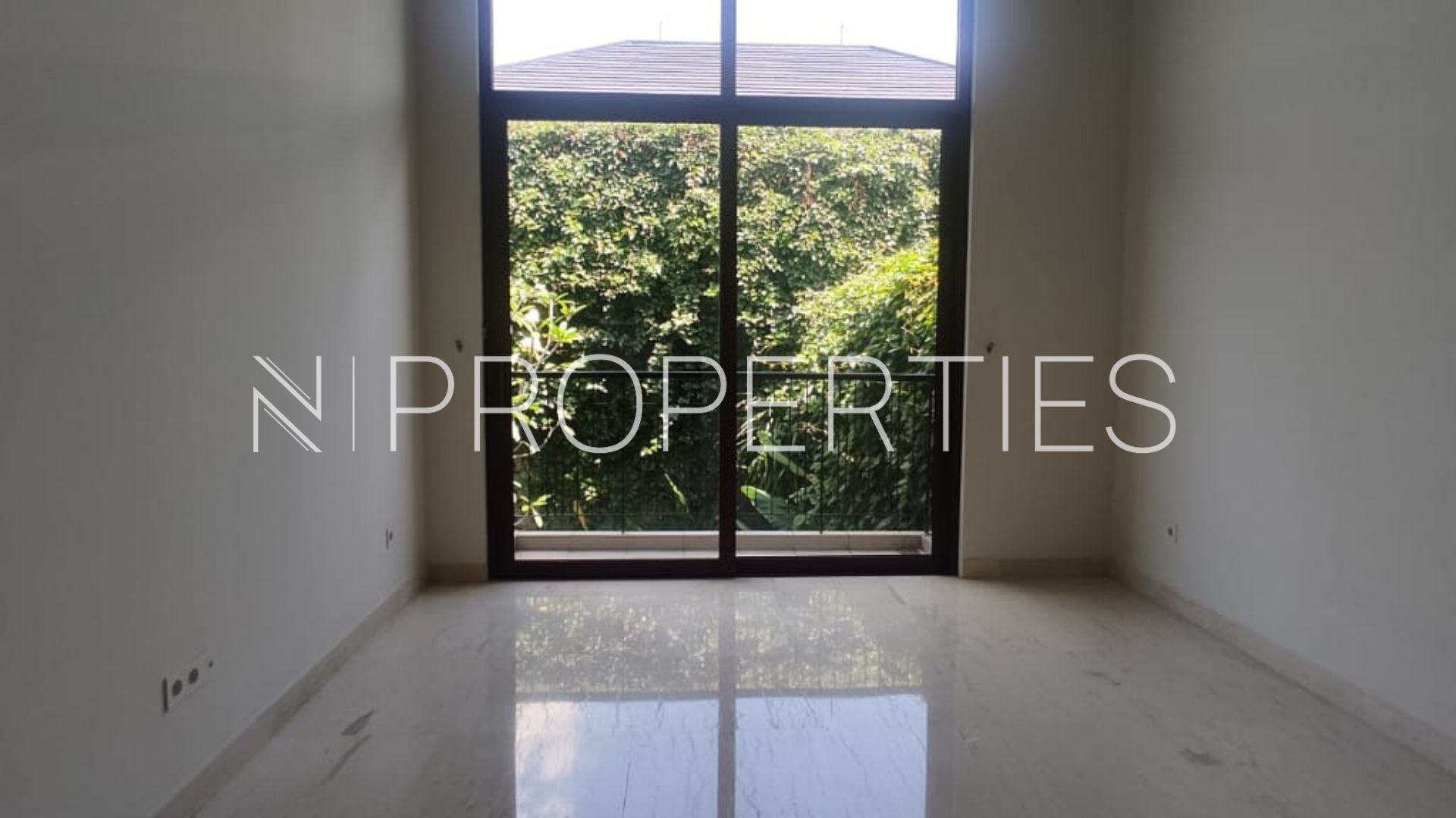 Vasanda Residence Kemang – Large 5BR House