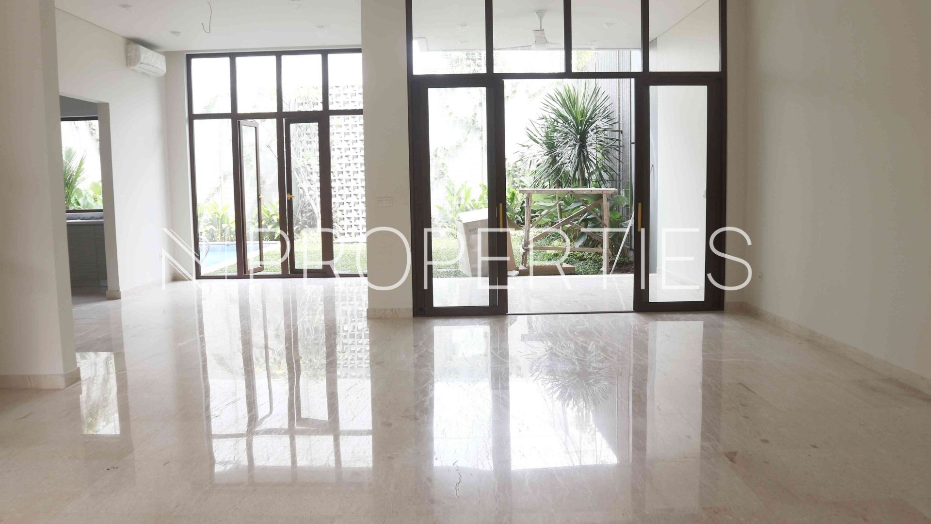 Vasanda Residence Kemang – Efficient 4BR Compound