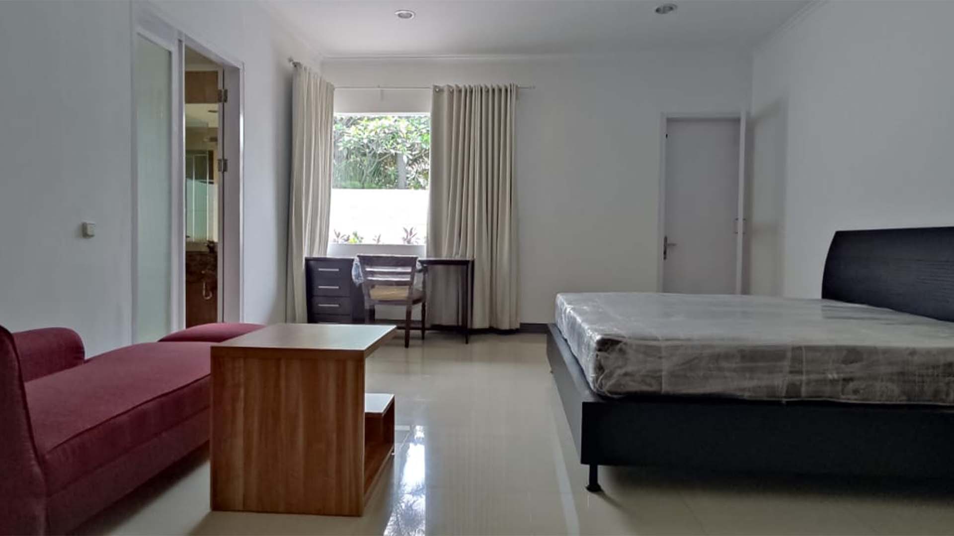 Kemang – Elegant Prime 4BR Family Home