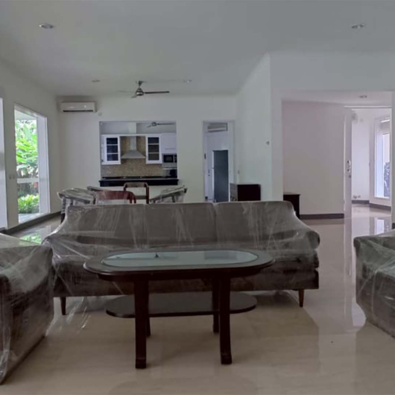 KEMANG TIMUR 5-4BR-LIVING AREA