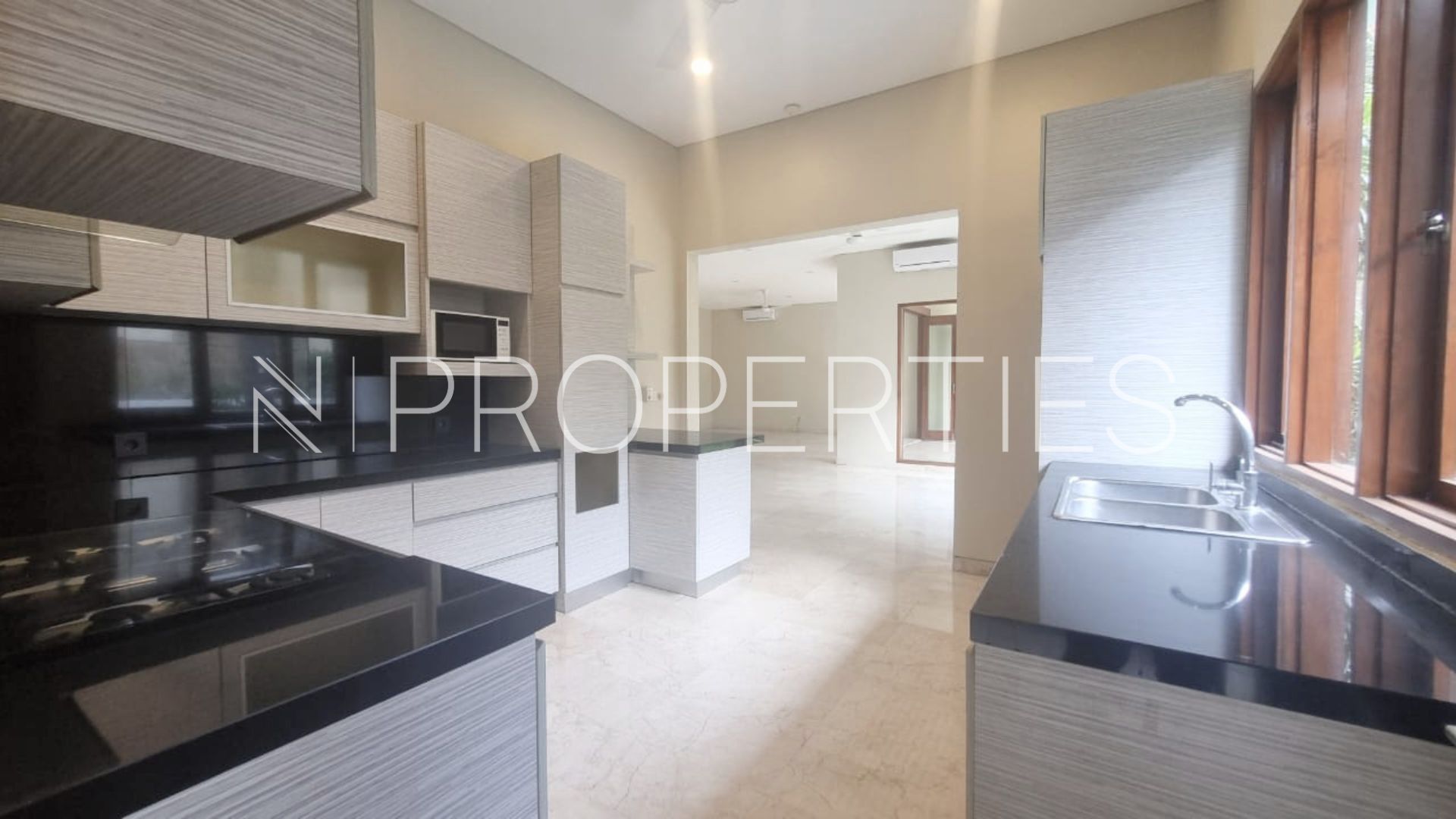 Vishnu Residence Kemang – Premium 4BR Compound