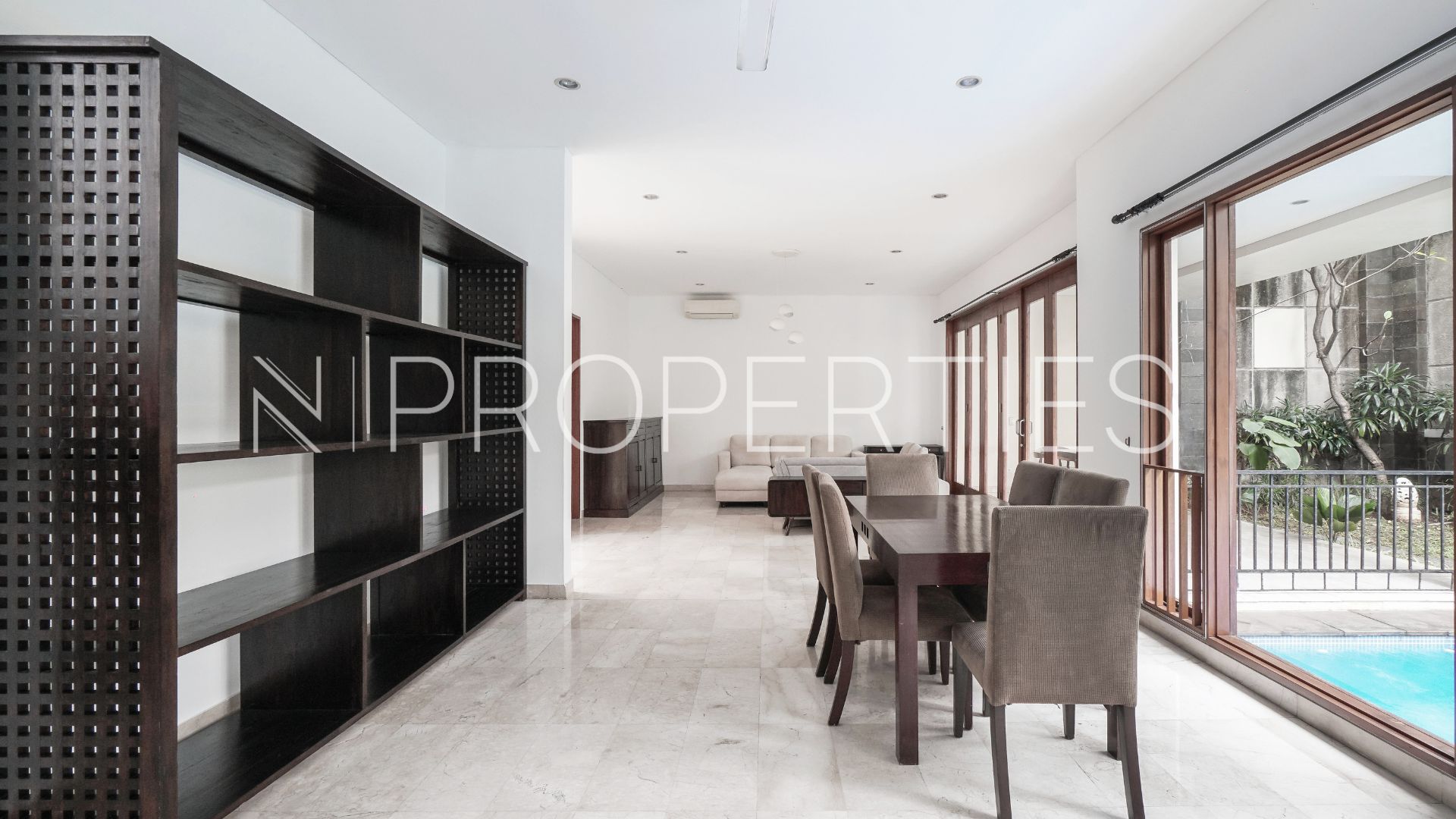 Vishnu Residence Kemang – Functional 4BR House
