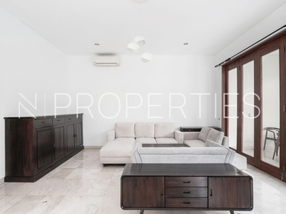 KEMANG TIMUR 9 No. 38 - KAV C - LIVING AREA