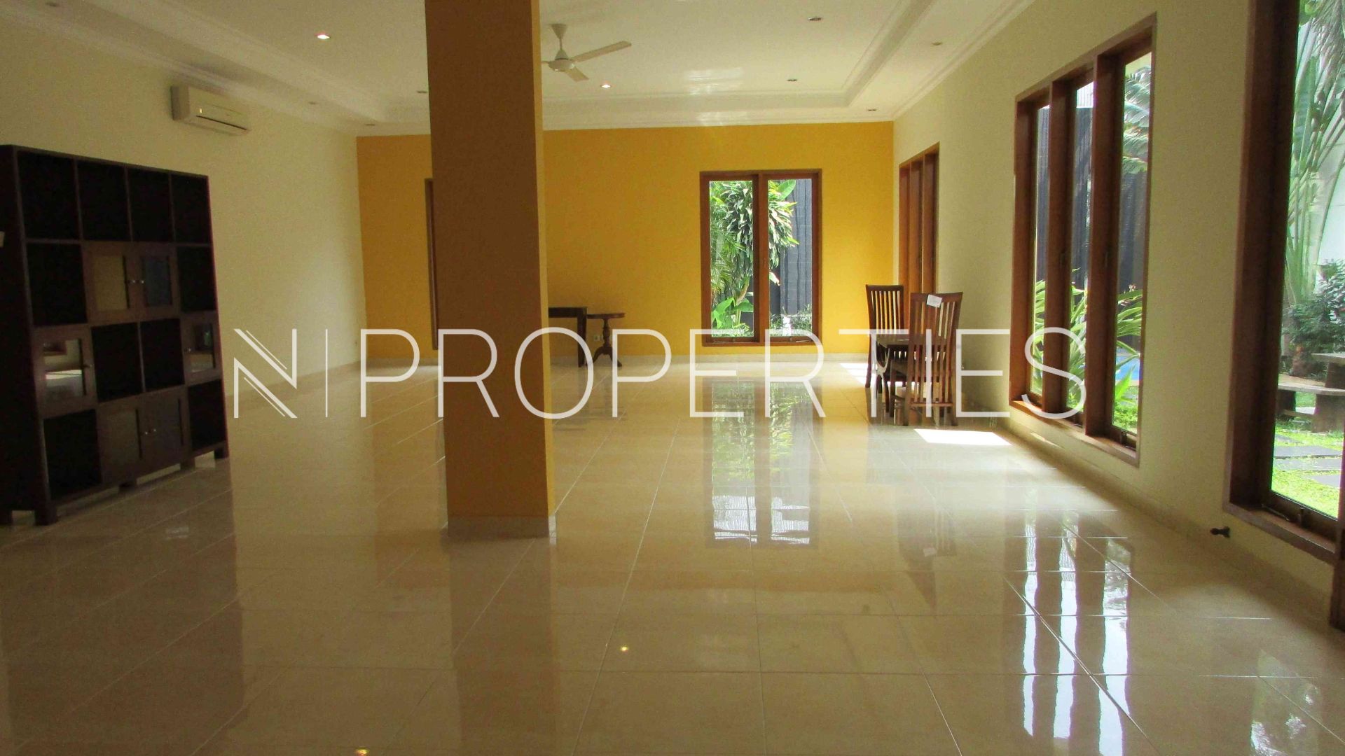 KEMANG TIMUR RAYA NO 50 – Kav B – Living Area Kemang – Big 5BR Family Residence