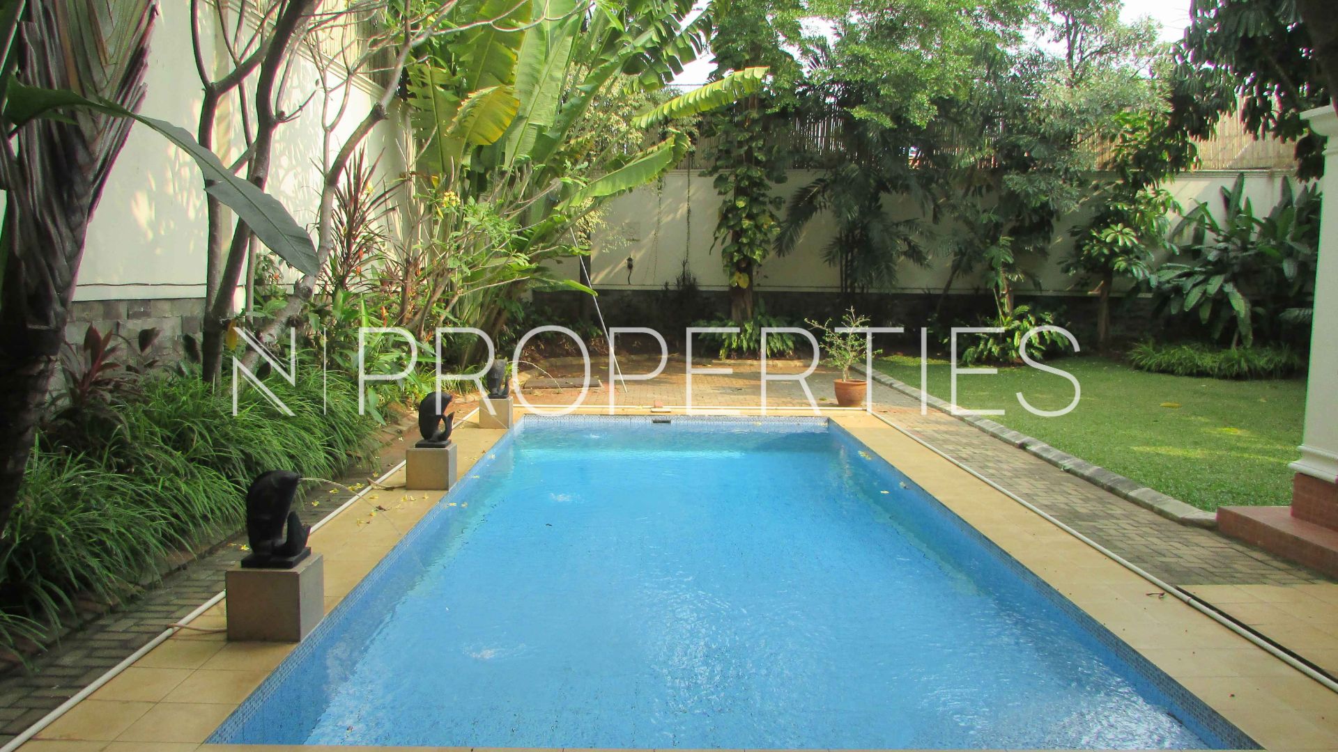 Modern Stylish 4BR Home at Kemang