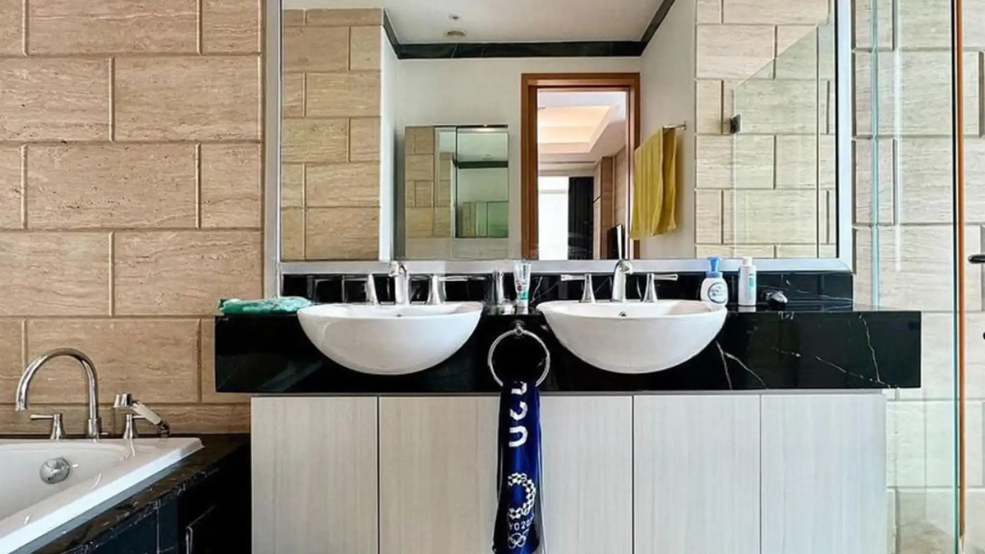 Comfortable 2BR at Kempinski Private Residence