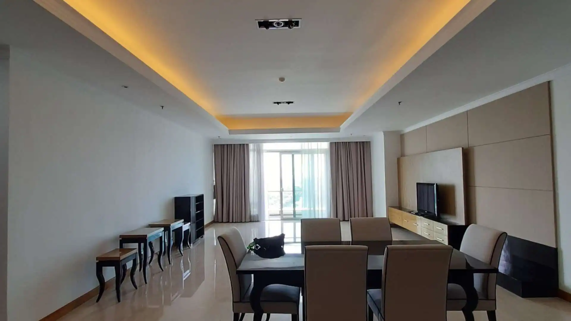 Grand-Scale Kempinski Private Residence 3BR Living in Central Jakarta