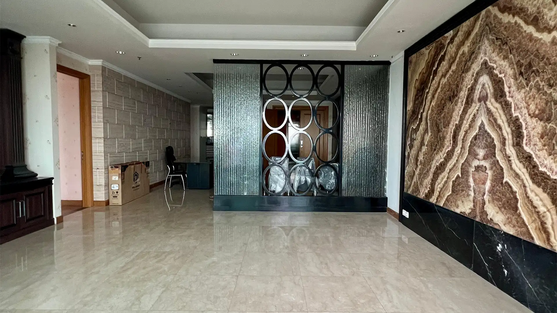 KEMPI-3BR-LIVING AREA