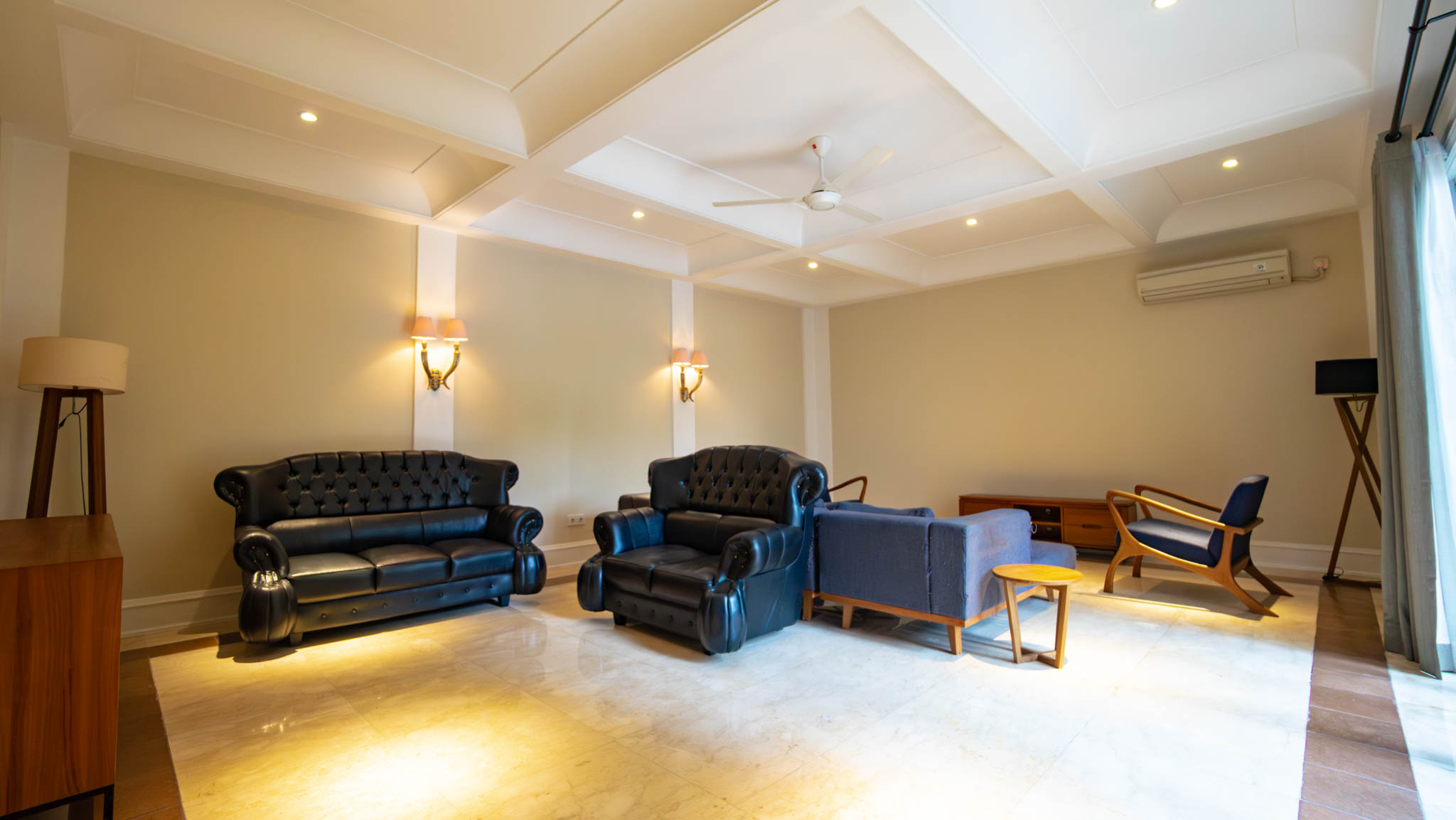 Large-Scale 5BR House at Kemang