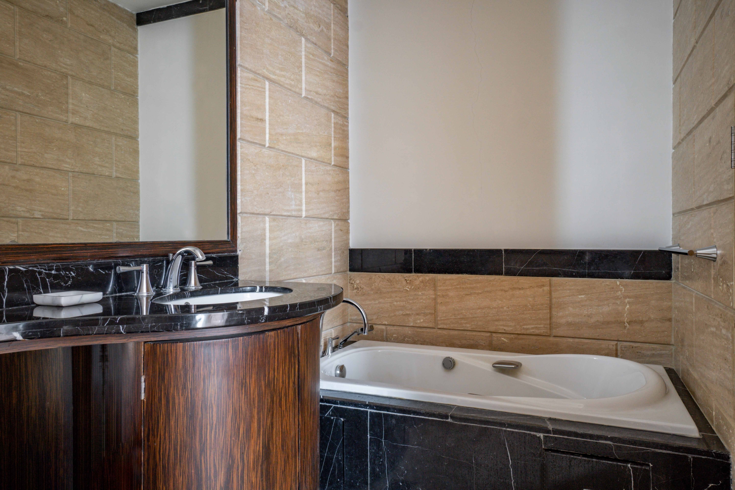 Luxury Living Kempinski Private Residence 2BR