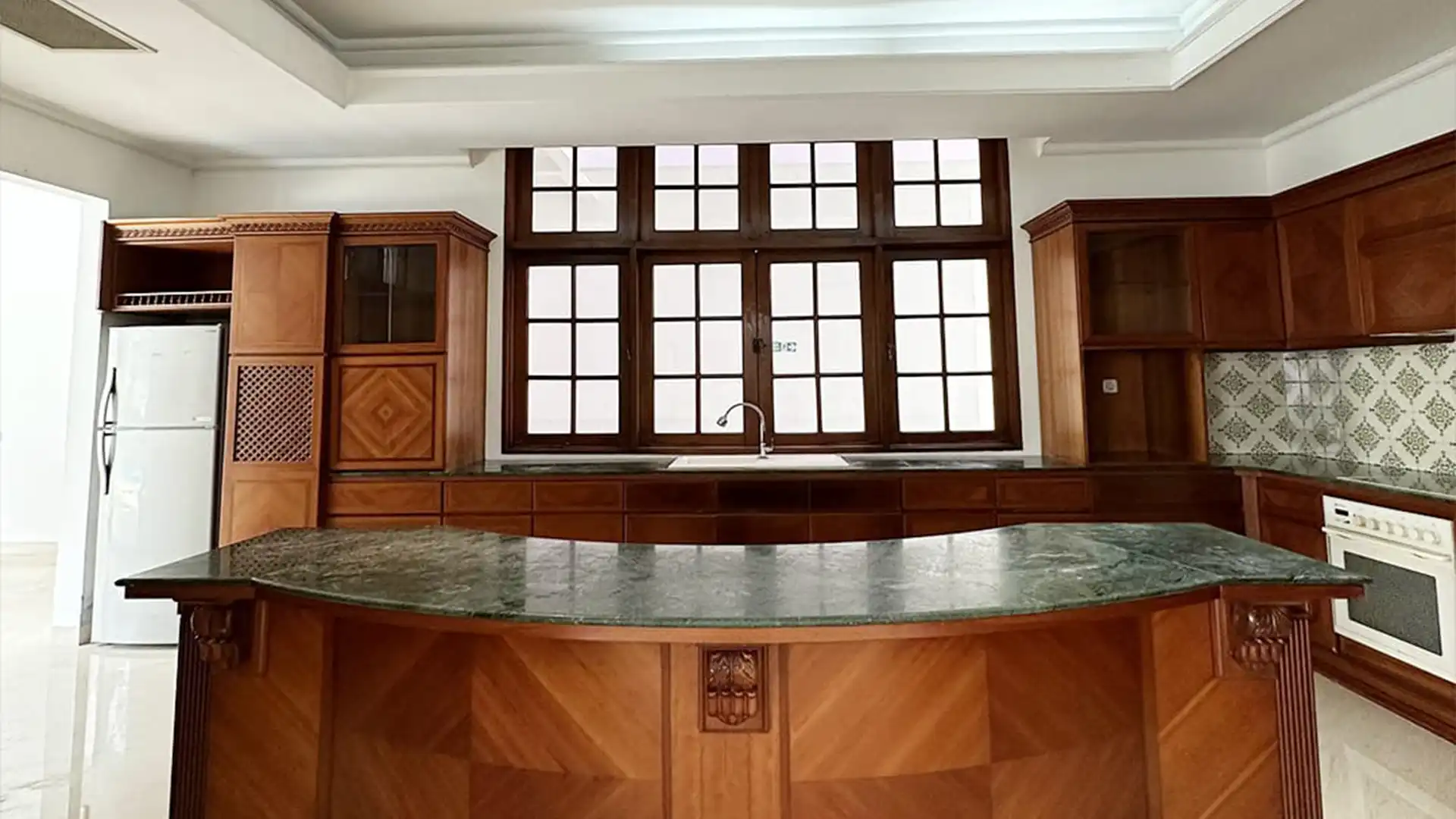 Exclusive 5BR House at Menteng