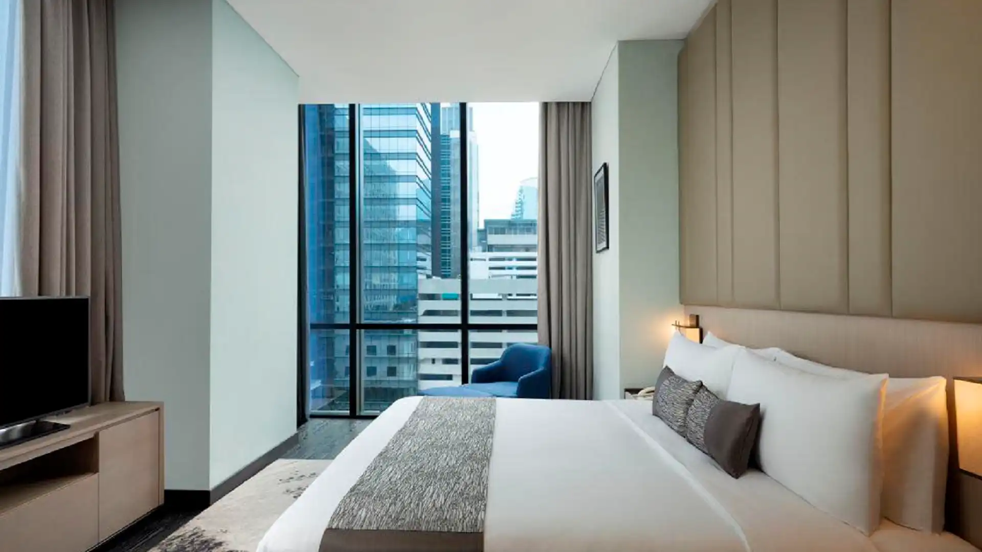Mangkuluhur Residence – Generous 1BR Serviced Apartment