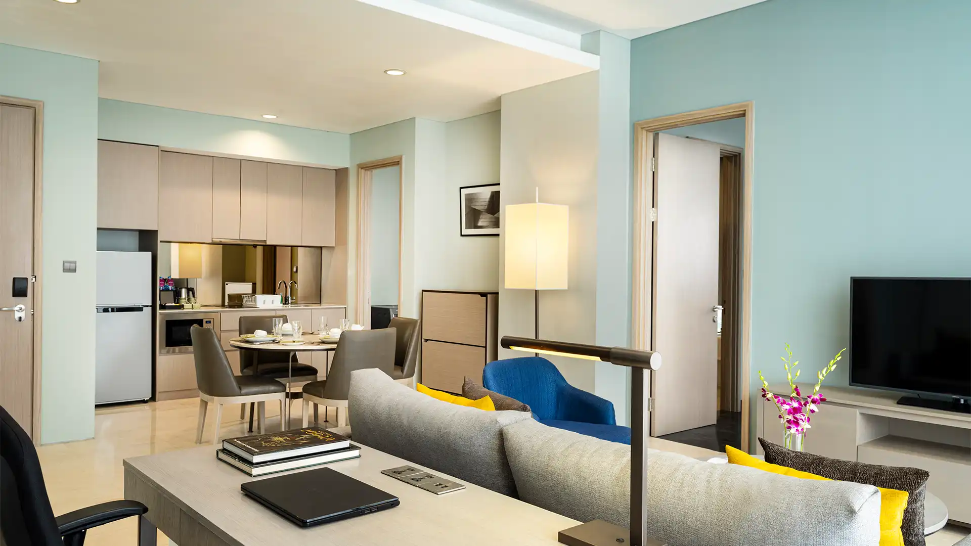 MANGKULUHUR-1BR-Living, dining & kitchen area
