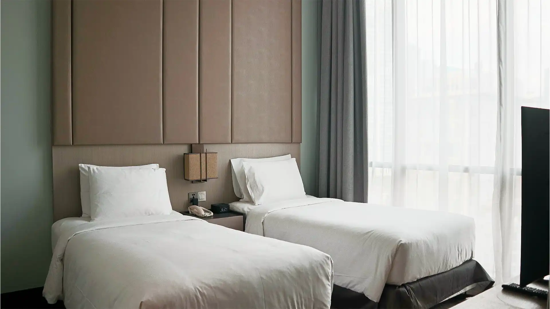 MANGKULUHUR-1BR-Option Bedroom Mangkuluhur Residence – Compact 1BR Serviced Apartment