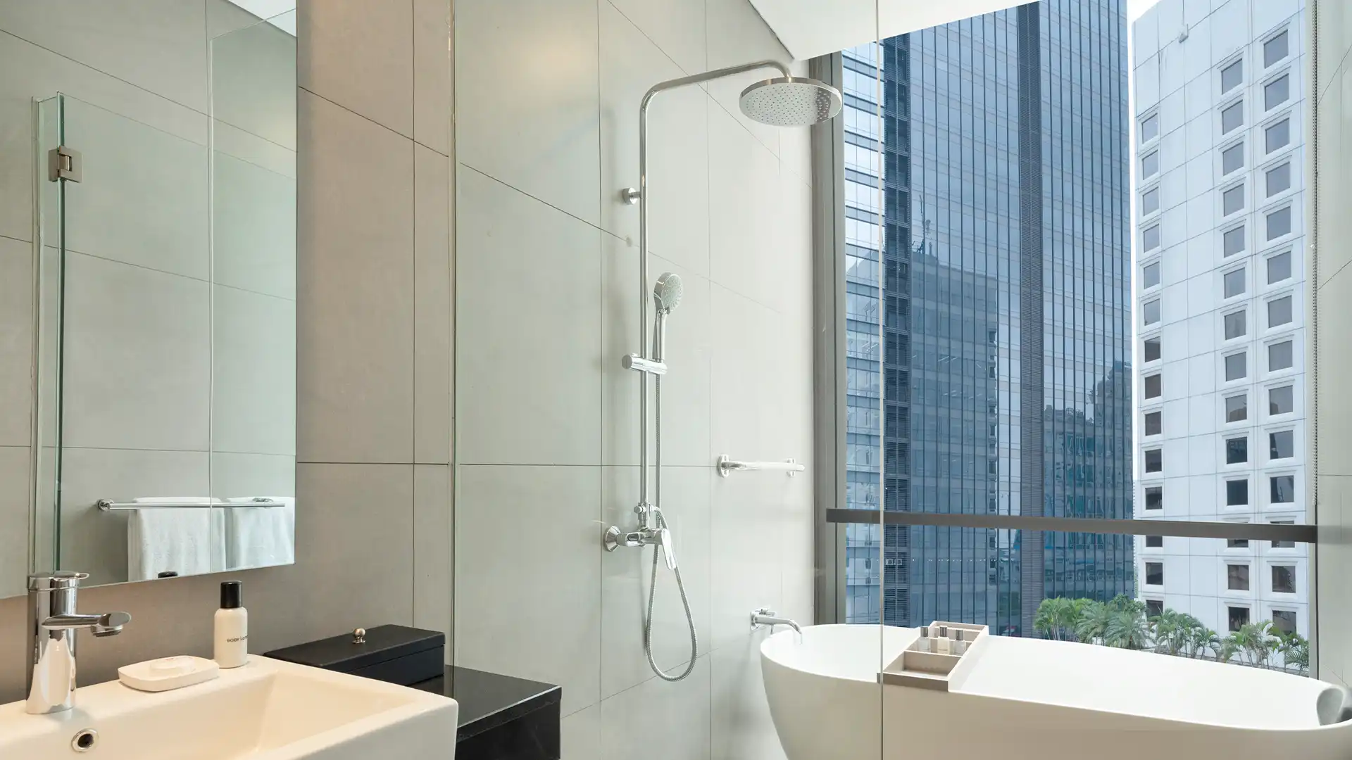 Mangkuluhur Residence – Well-Balanced 2BR Serviced Apartment